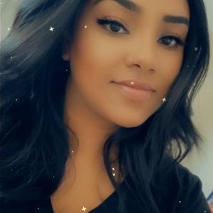 Meet your Posher, Jasmine